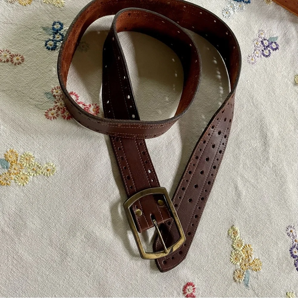 Vintage Leather Perforated Belt with Burnished Brass Buckle. Brown. Large 42-44